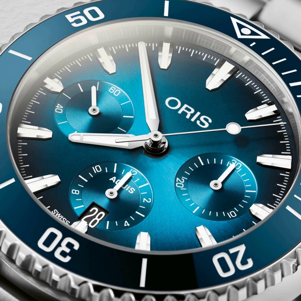 Oris Aquis Chronograph и Divers Date