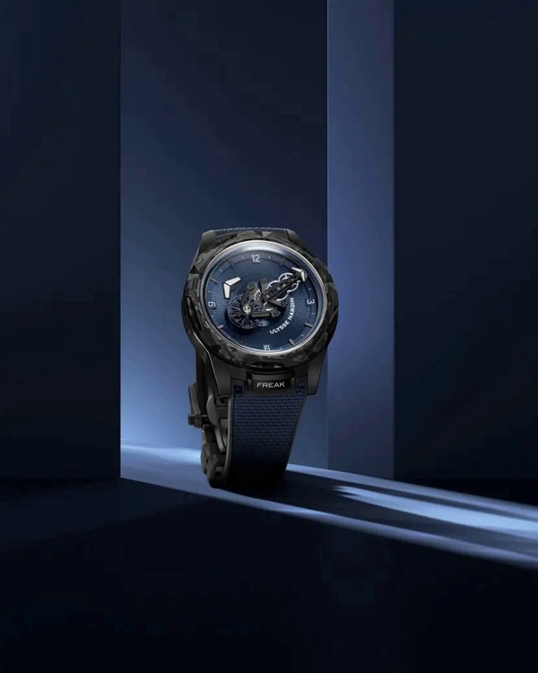 Ulysse Nardin Freak ONE Navy Blue